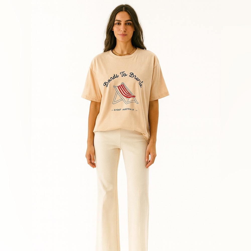 Oversized Summer Graphic T-shirt NWT